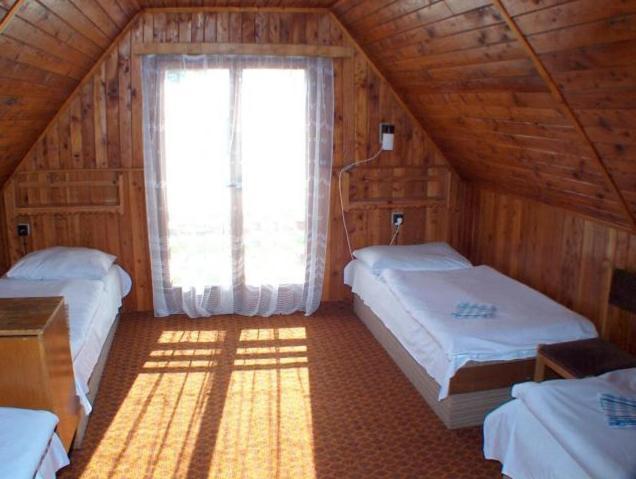 Bungalovy Tatranec Татранска Ломница Номер фото